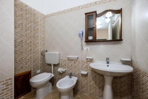 Casa Ambra Panzió Macari Kültér fotó